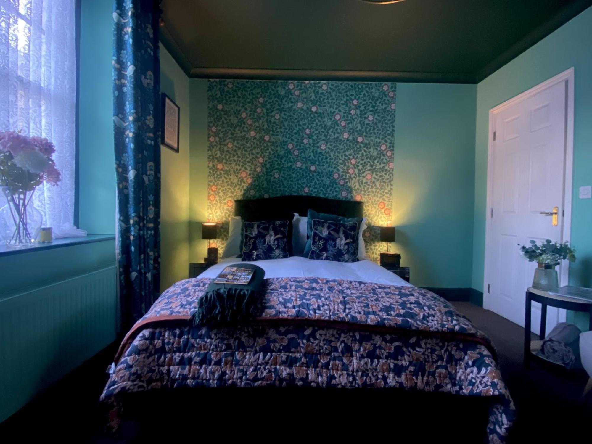 Number Two Russell House Tavistock Devonアパートメント エクステリア 写真
